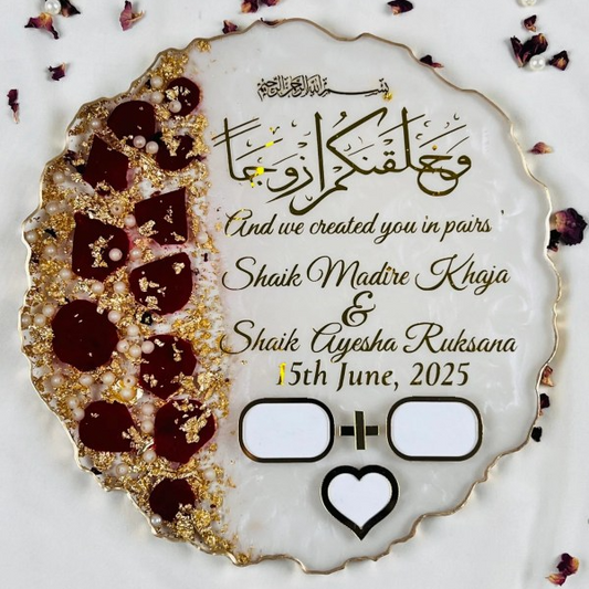 Handmade personalized wedding resin thumb tray for Nikah or engagement, featuring Quran verse “And We created you in pairs” (78:8), elegant Islamic wedding gift decor.