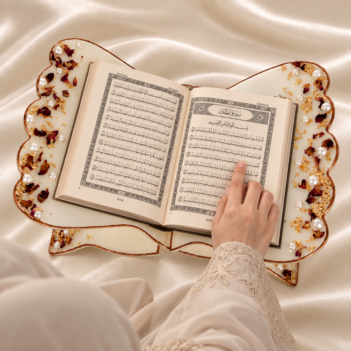 Premium Off-White Rehal with Pearls Quran Stand