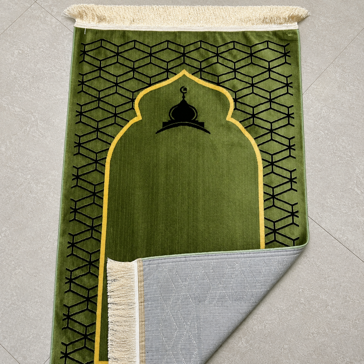 Green Turkish Prayer Mat | Elegant Janamaz | Luxury Islamic Prayer Rug