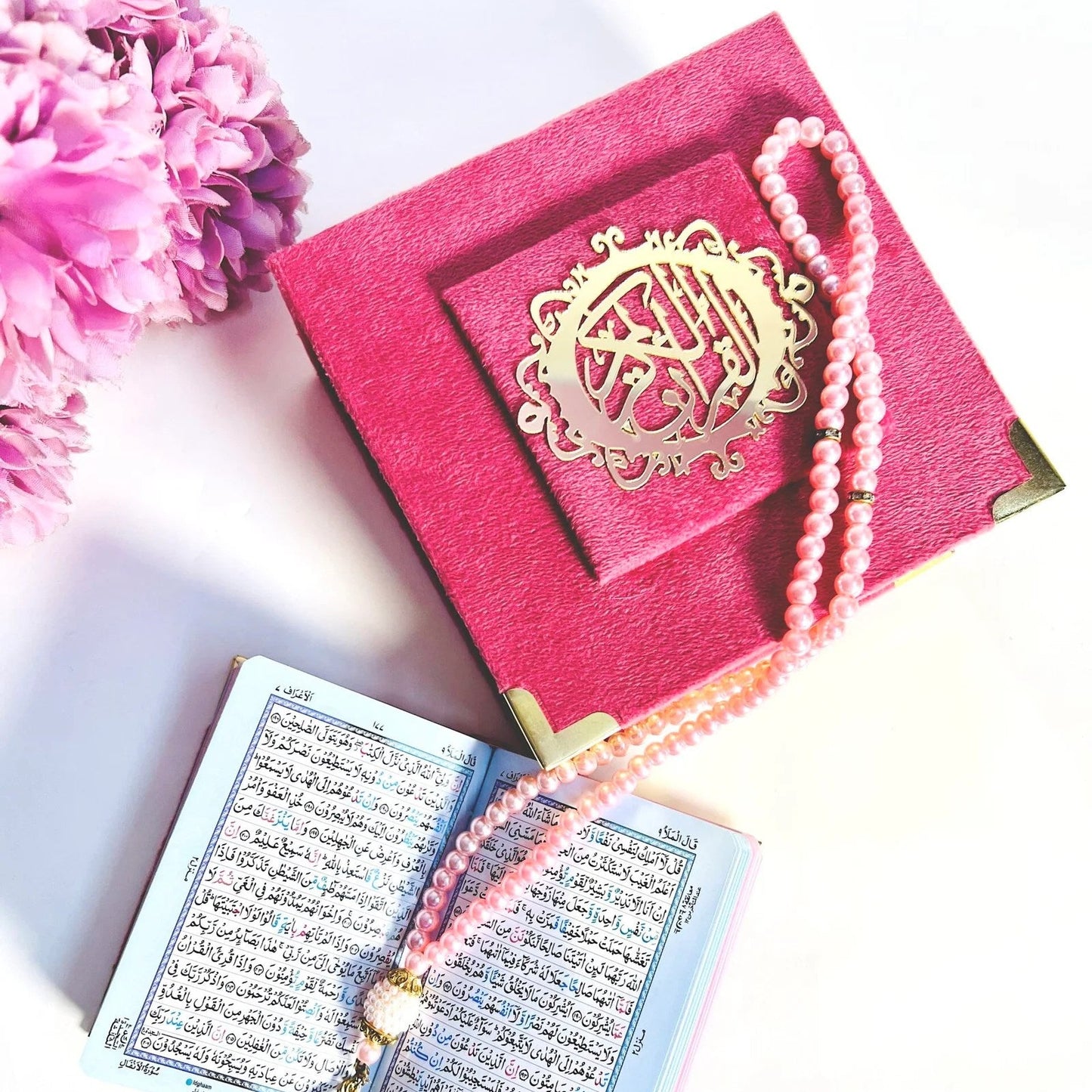 Islamic mini Quran gift set with pink tasbih and velvet packaging.