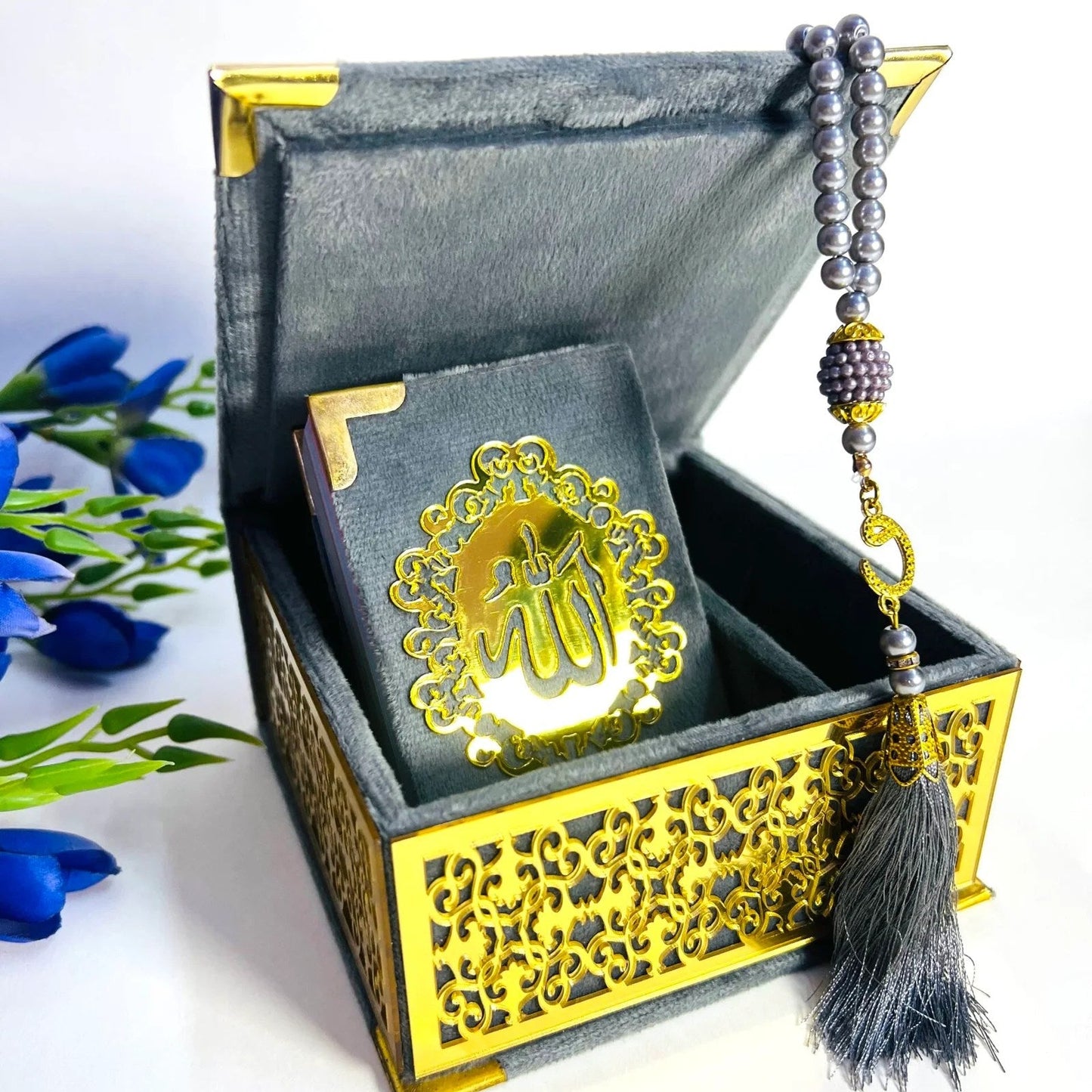 Mini Grey Quran and pearl tasbih set in velvet box – perfect Islamic favor gift.