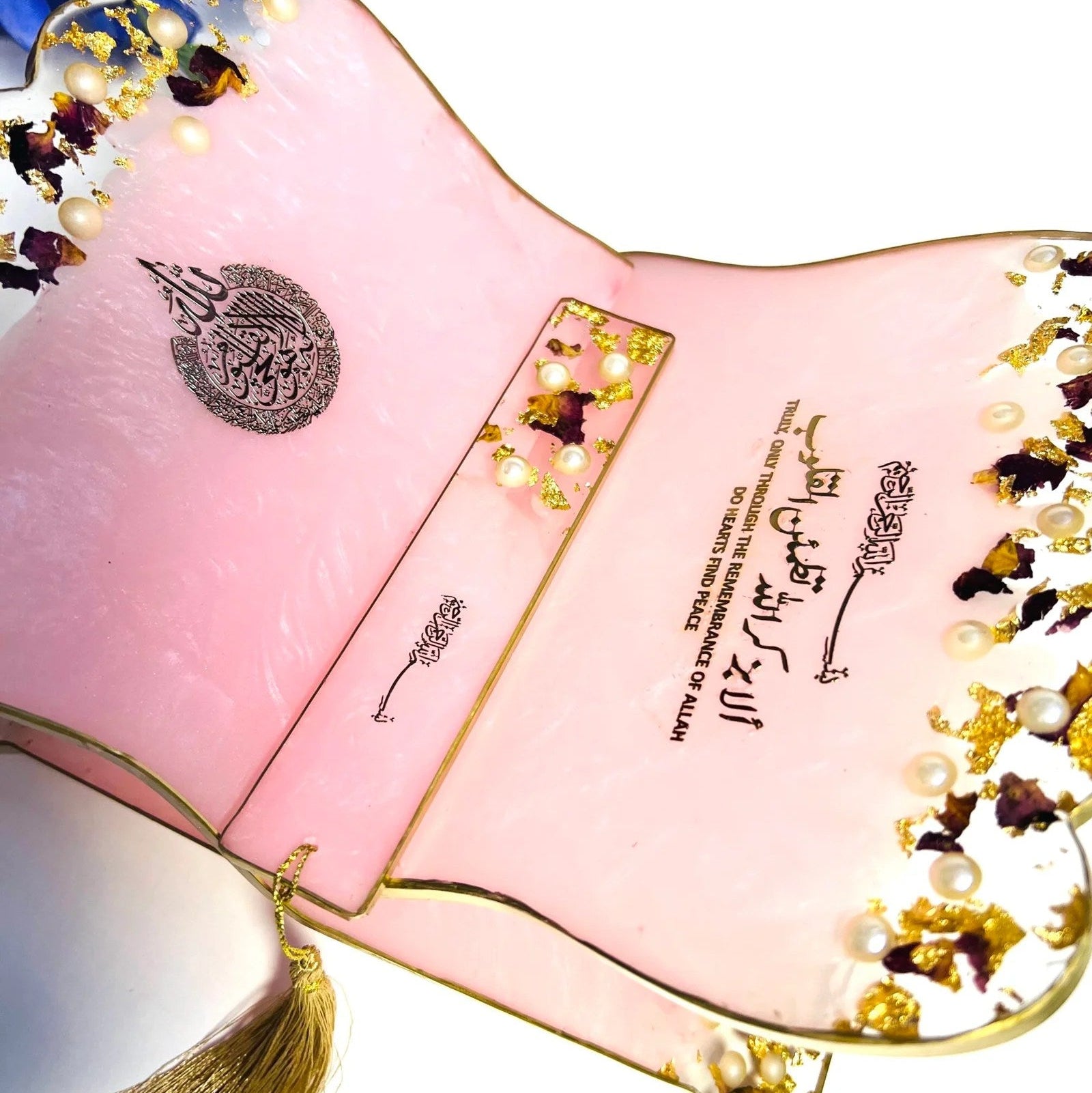 Personalized resin Quran rehal – elegant handmade Islamic home decor gift.