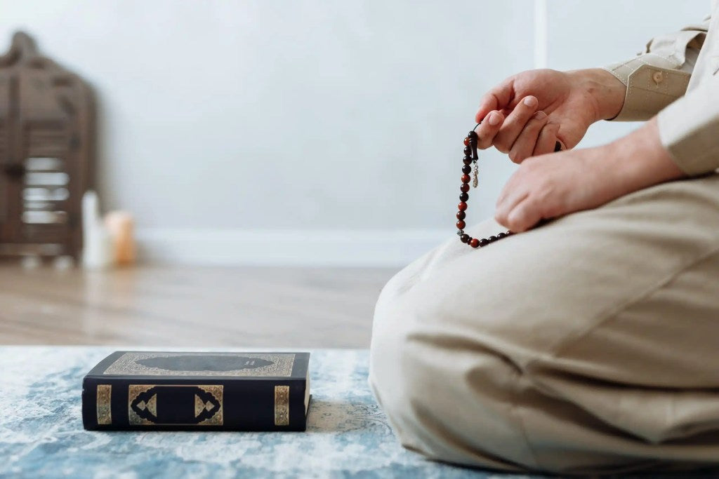 Importance of Using Islamic Products as Gifts on Different Occasions.
