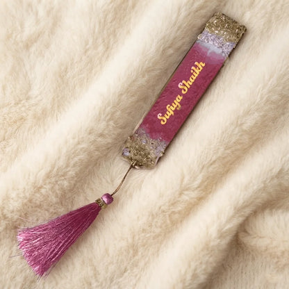 Personalized Resin Bookmark Favor with Gold Calligraphy Name and Cream Tassel 4