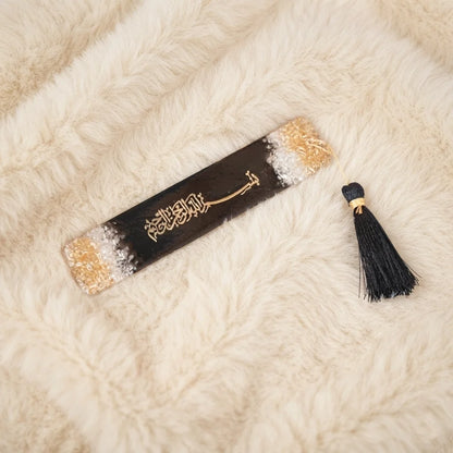 Personalized Resin Bookmark Favor with Gold Calligraphy Name and Cream Tassel 10
