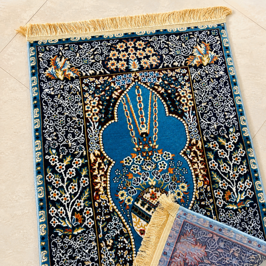 Floral Carpet-Style Janamaz | Luxury Islamic Prayer Rug