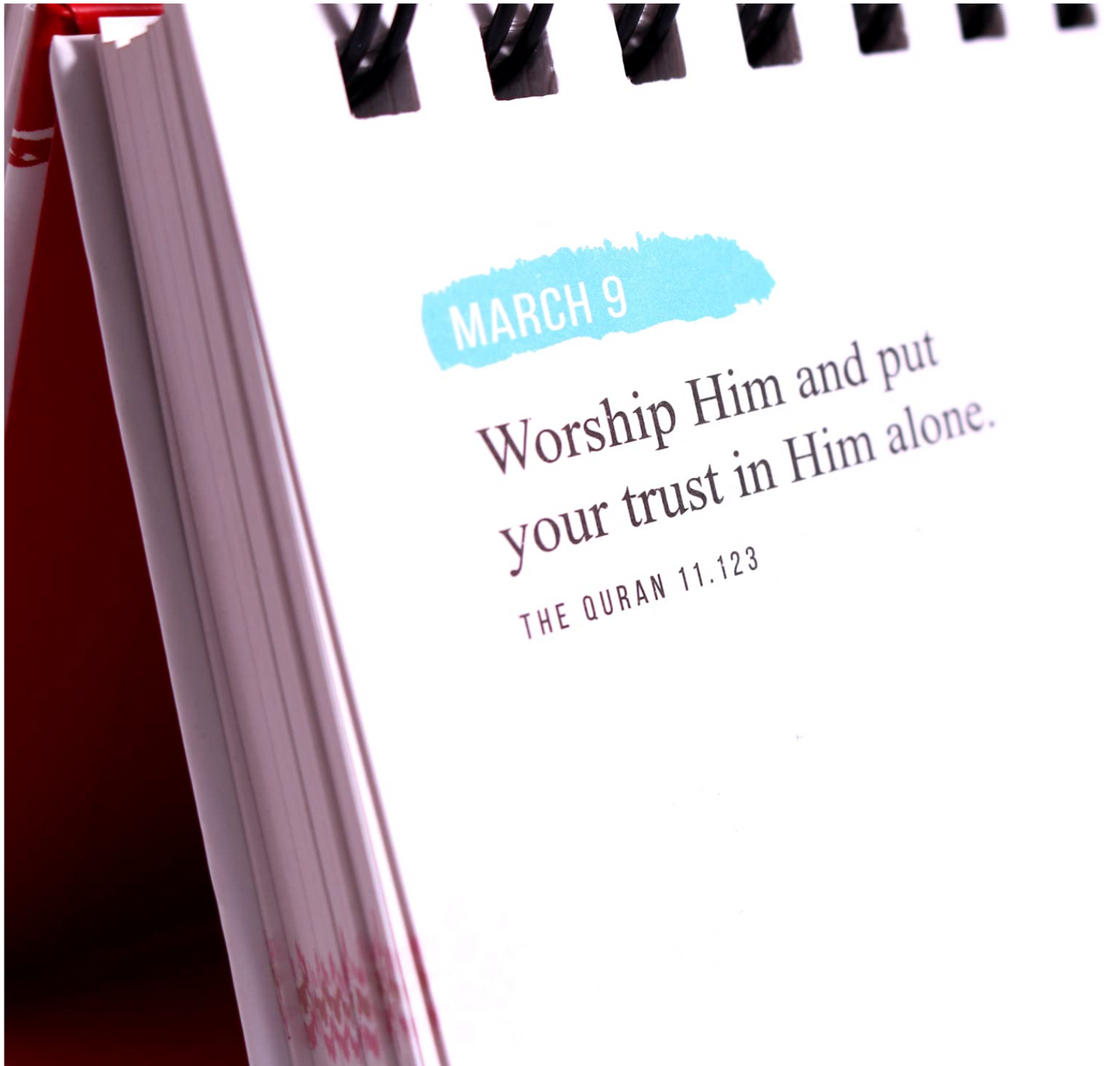 QURANIC VERSES - AN INSPIRATIONAL CALENDAR,365 VERSES HELP YOU DISCOVER THE WISDOM OF QURAN AND LIVE LIFE BETTER,MOTIVATIONAL QURAN QUOTES