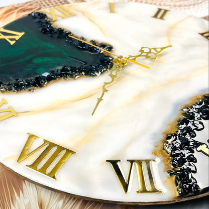 Luxury 16-inch resin art wall clock with gold accents and modern minimalist design