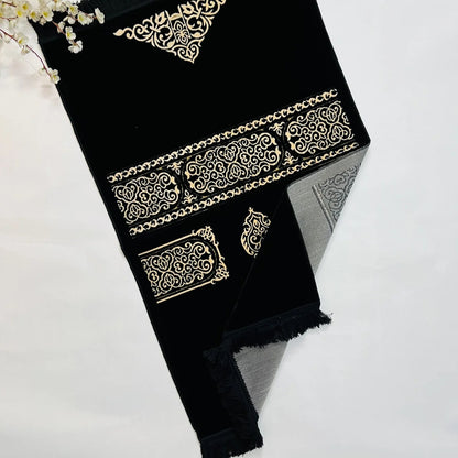 Luxury Islamic janamaz with braided tassels, made from soft woven chenille