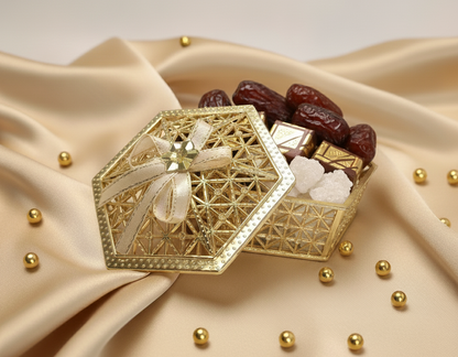 Nikah Favour & Baraati Return Gift Box – Premium Golden Gift Set
