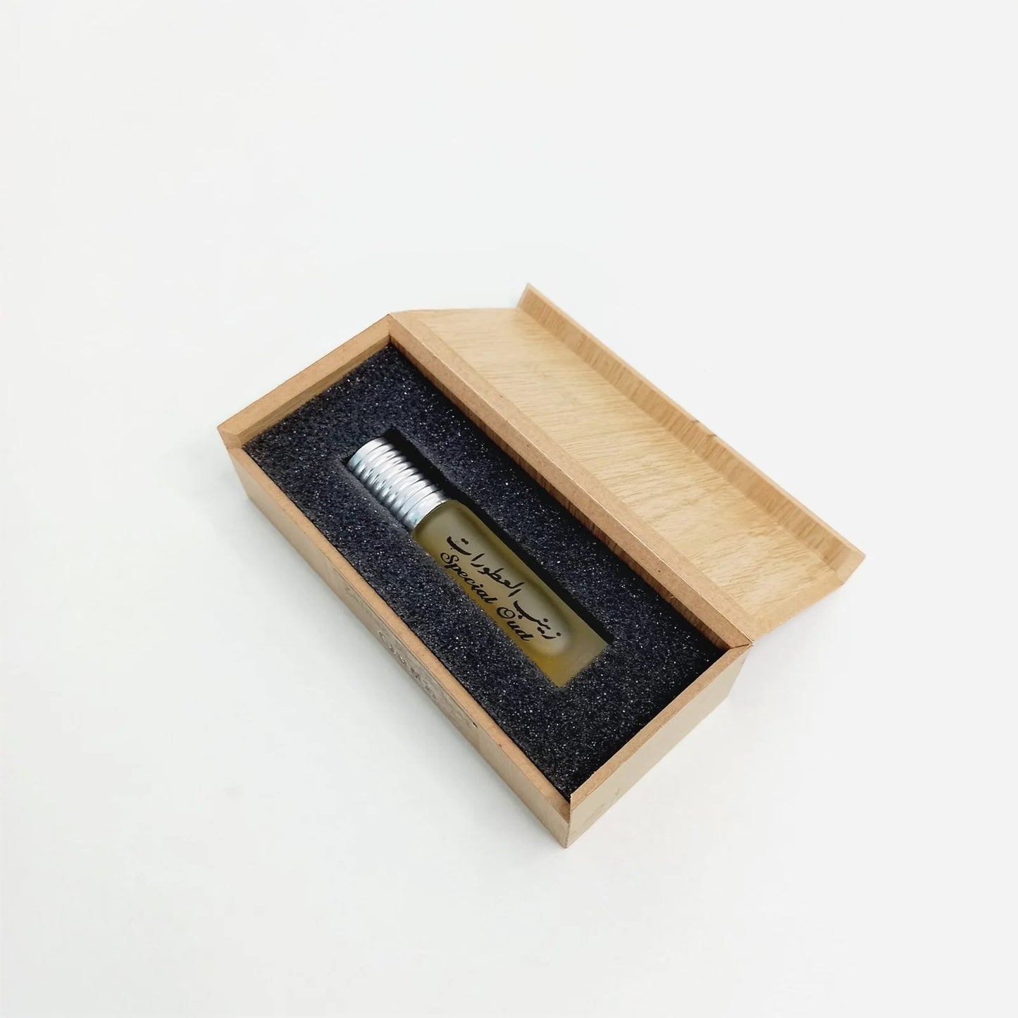 halal oud attar with wooden special book