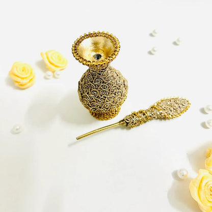 Zahra surmadani with vintage design, perfect for storing kohl or gifting.