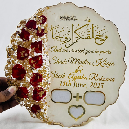Handmade personalized wedding resin thumb tray for Nikah or engagement, featuring Quran verse “And We created you in pairs” (78:8), elegant Islamic wedding gift decor.