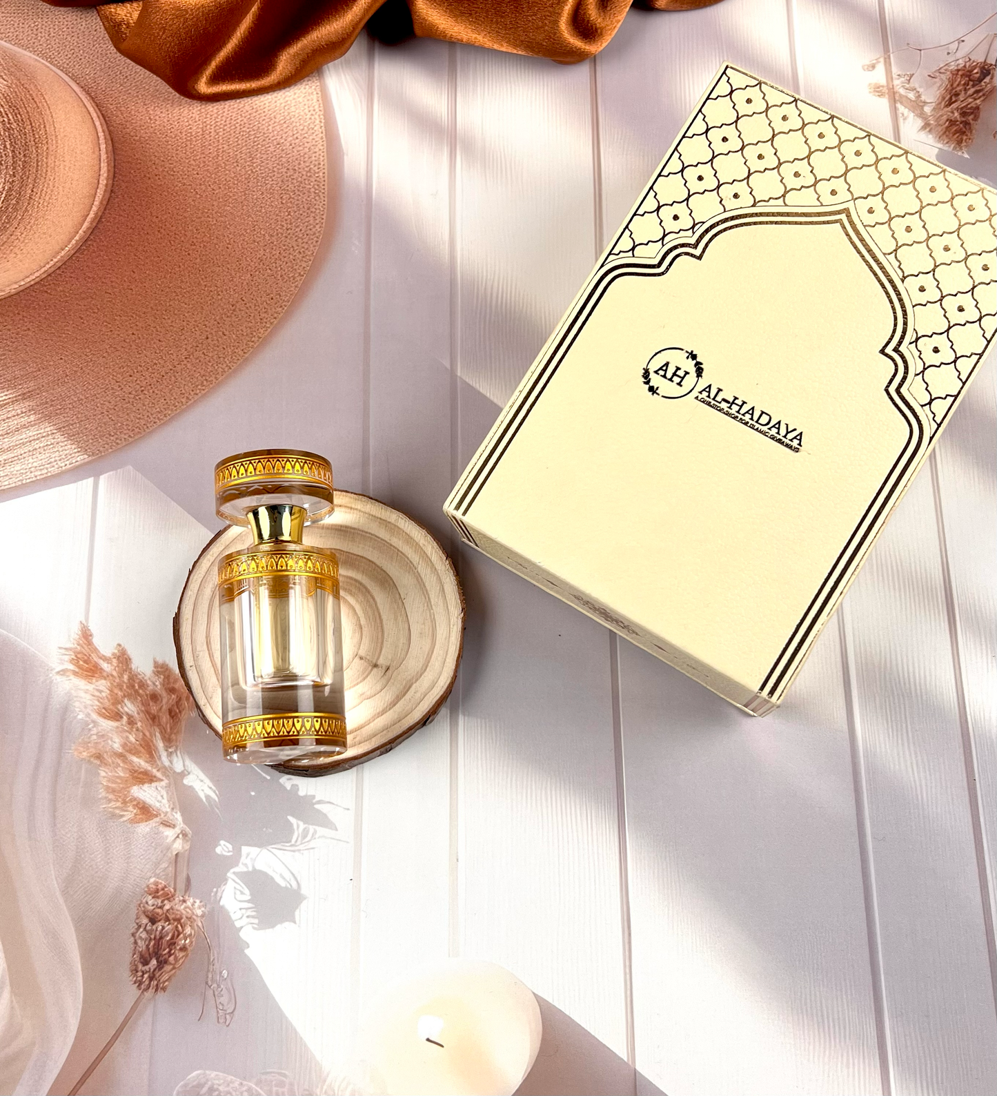 Royal White Oudh Arabia Attar – Luxurious Alcohol-Free Fragrance in Crystal Bottle (12ml)