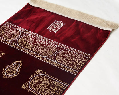 Maroon Kiswa Kaaba Prayer Mat