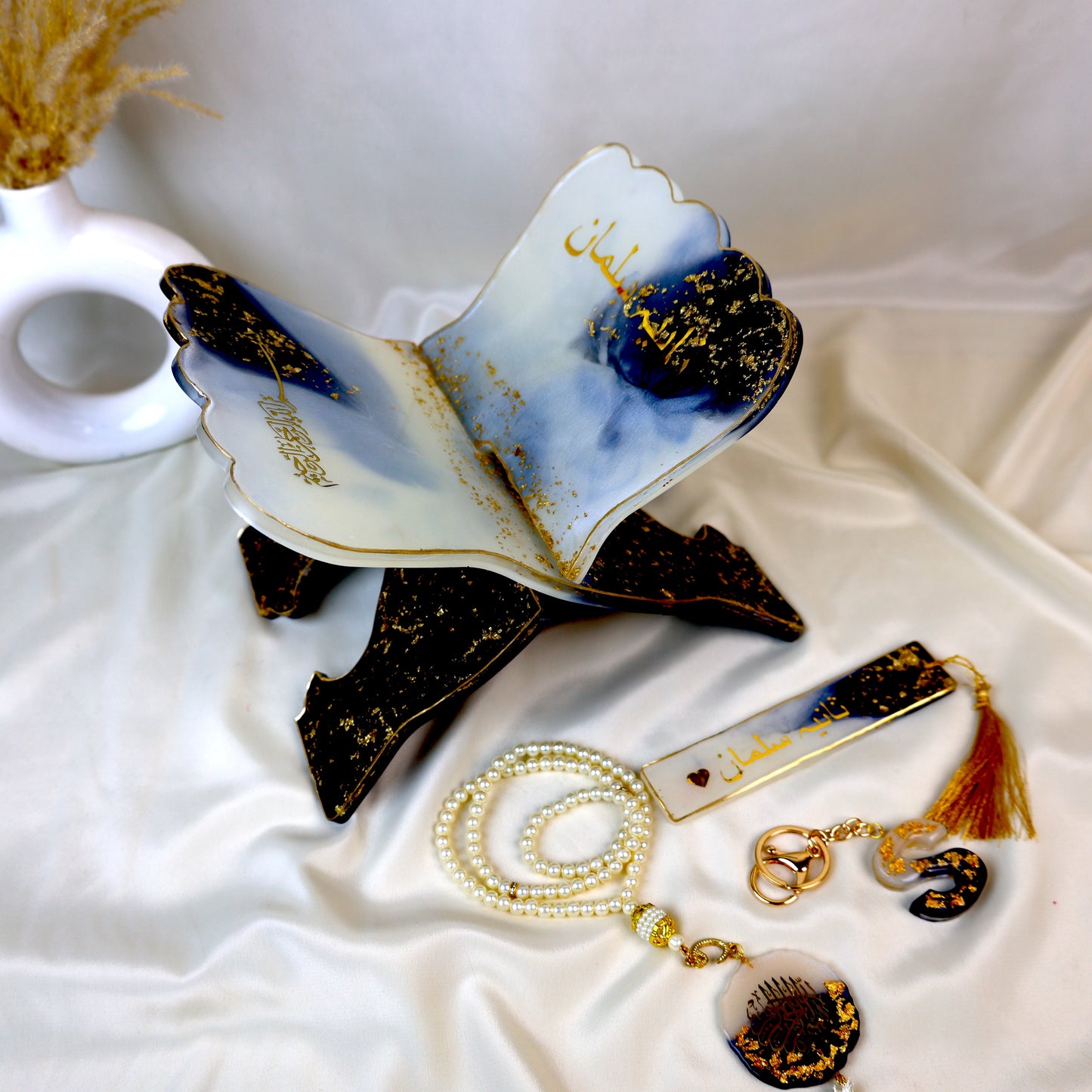 Premium Resin Black & White Rehal with Tasbih & Bookmark – Islamic Gift Set