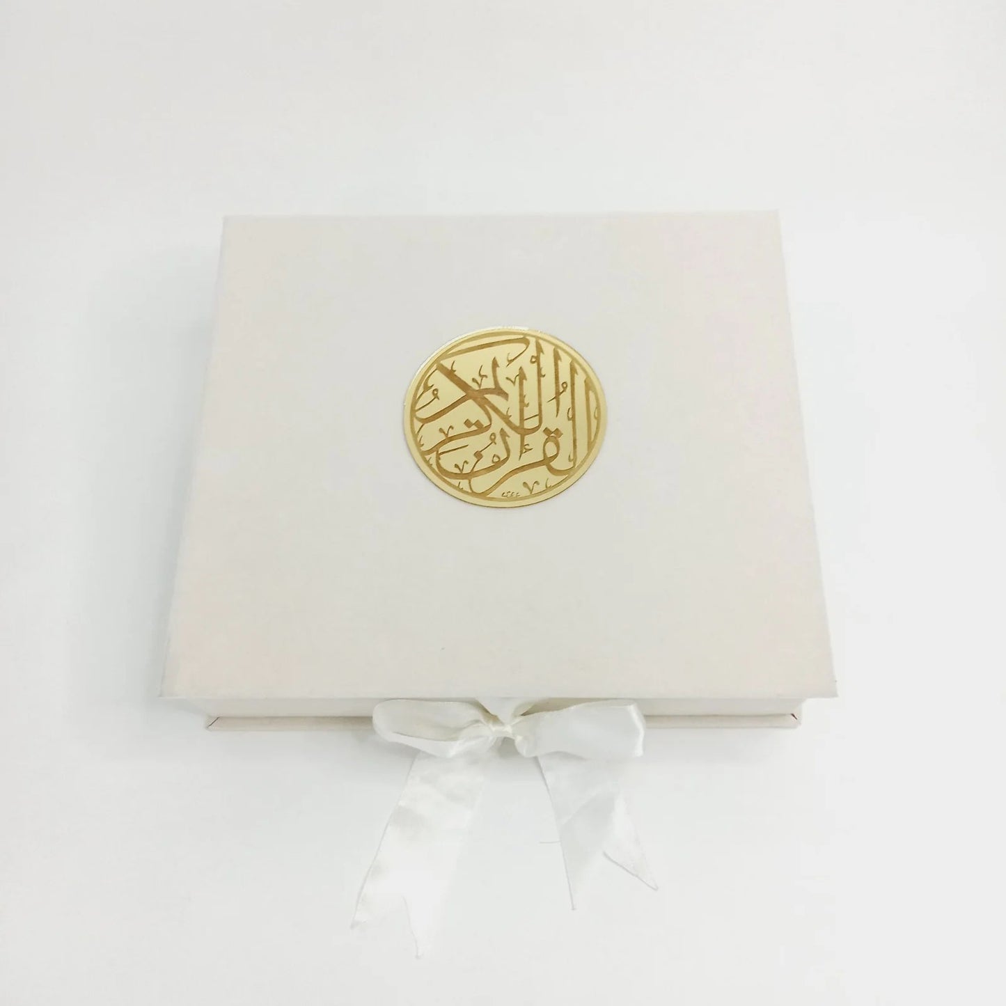 Premium Sunnah gift box designed in soft velvet with Quran 