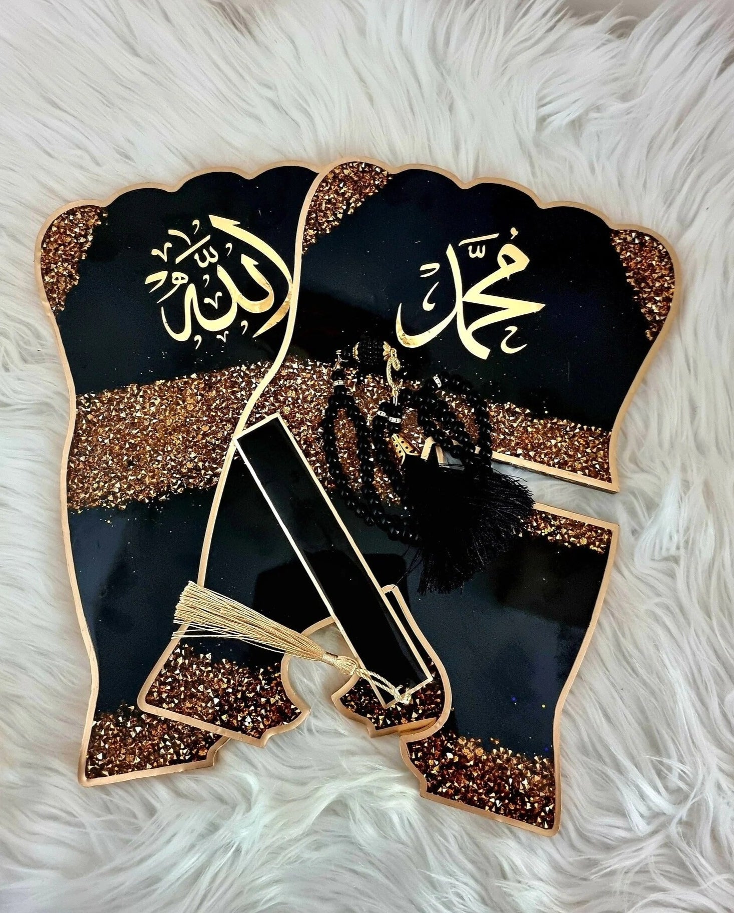 “Luxury handmade resin Quran holder set – black and gold rehal with tasbeeh”
