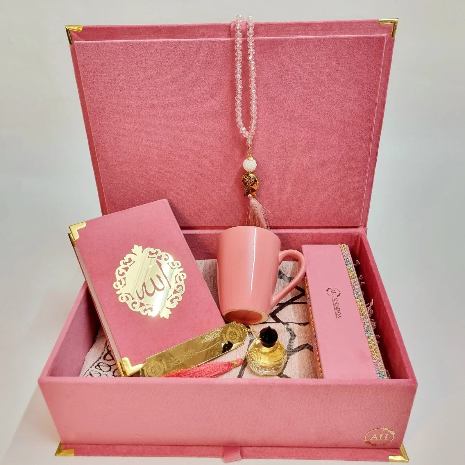 Luxury Islamic gift set for her — pastel pink velvet Quran, Turkish prayer mat, and keepsake box
