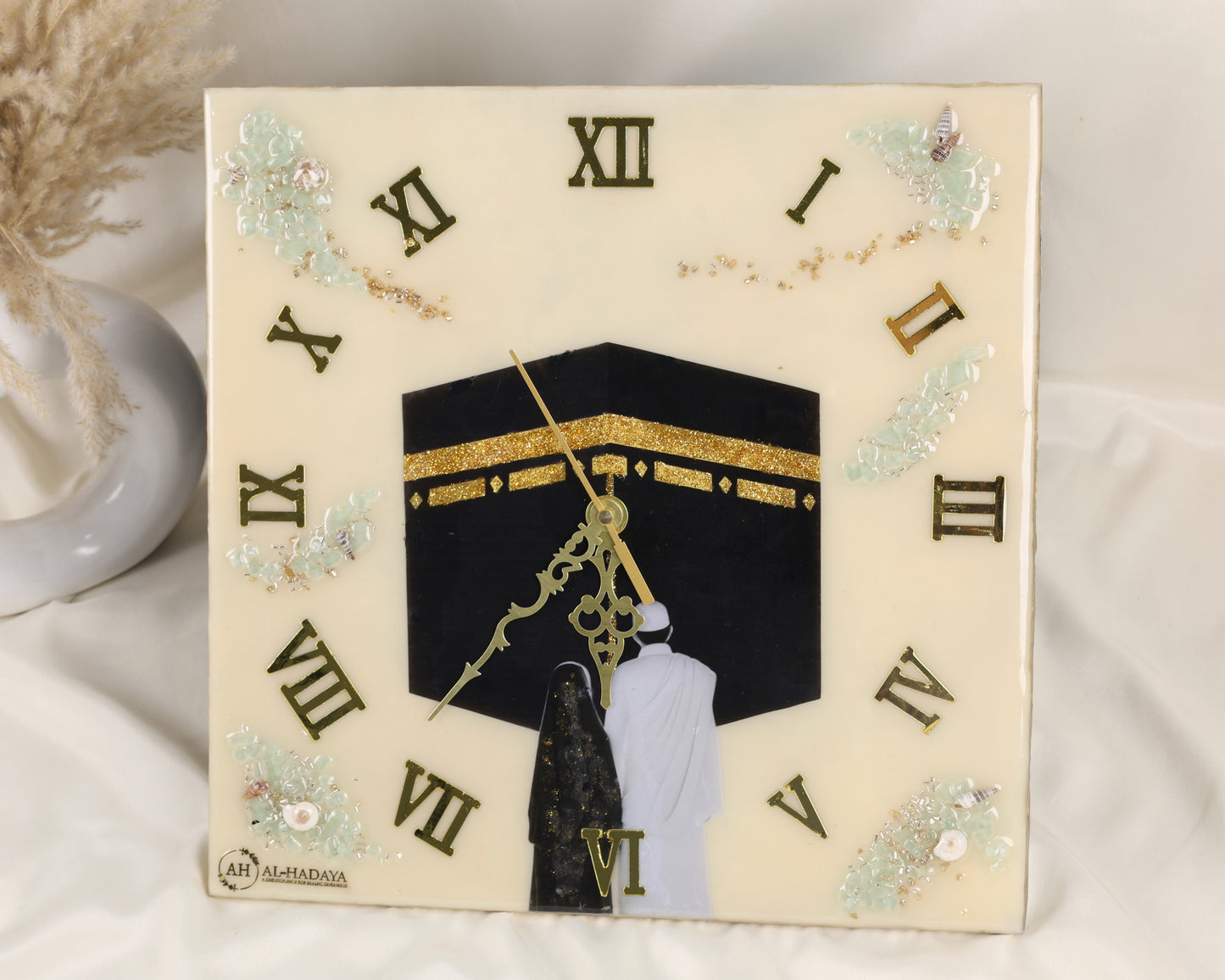 Handmade personalised Kaaba couple wall clock 12x12 inch, resin Islamic art with natural stones, customisable names and dates, perfect Islamic wedding or anniversary gift.