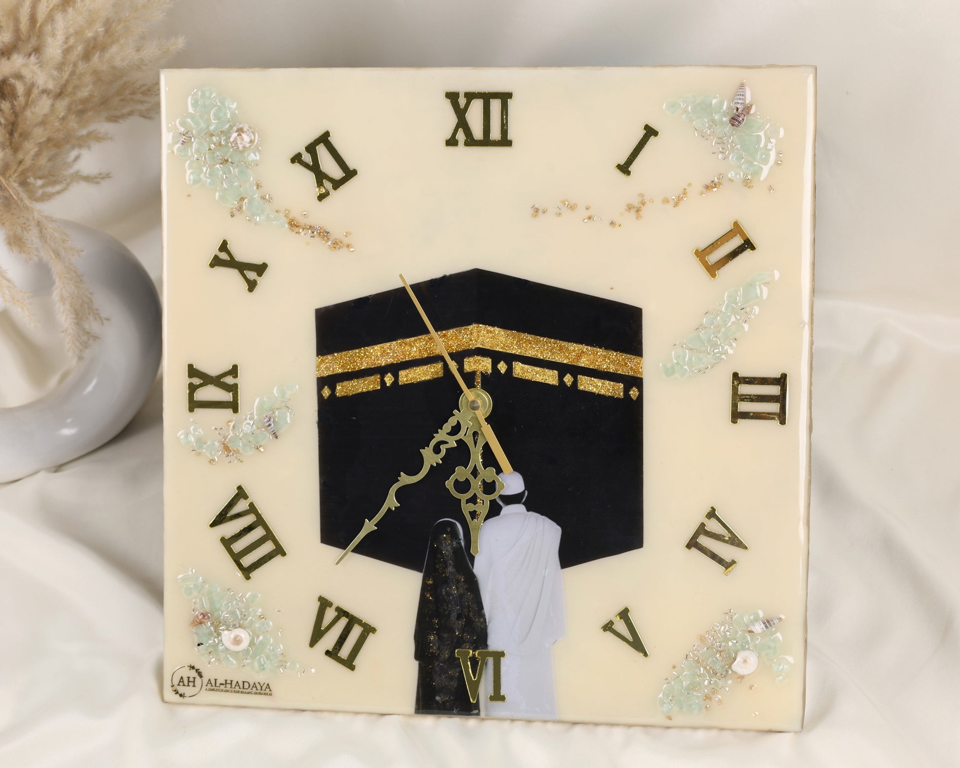 Handmade personalised Kaaba couple wall clock 12x12 inch, resin Islamic art with natural stones, customisable names and dates, perfect Islamic wedding or anniversary gift.