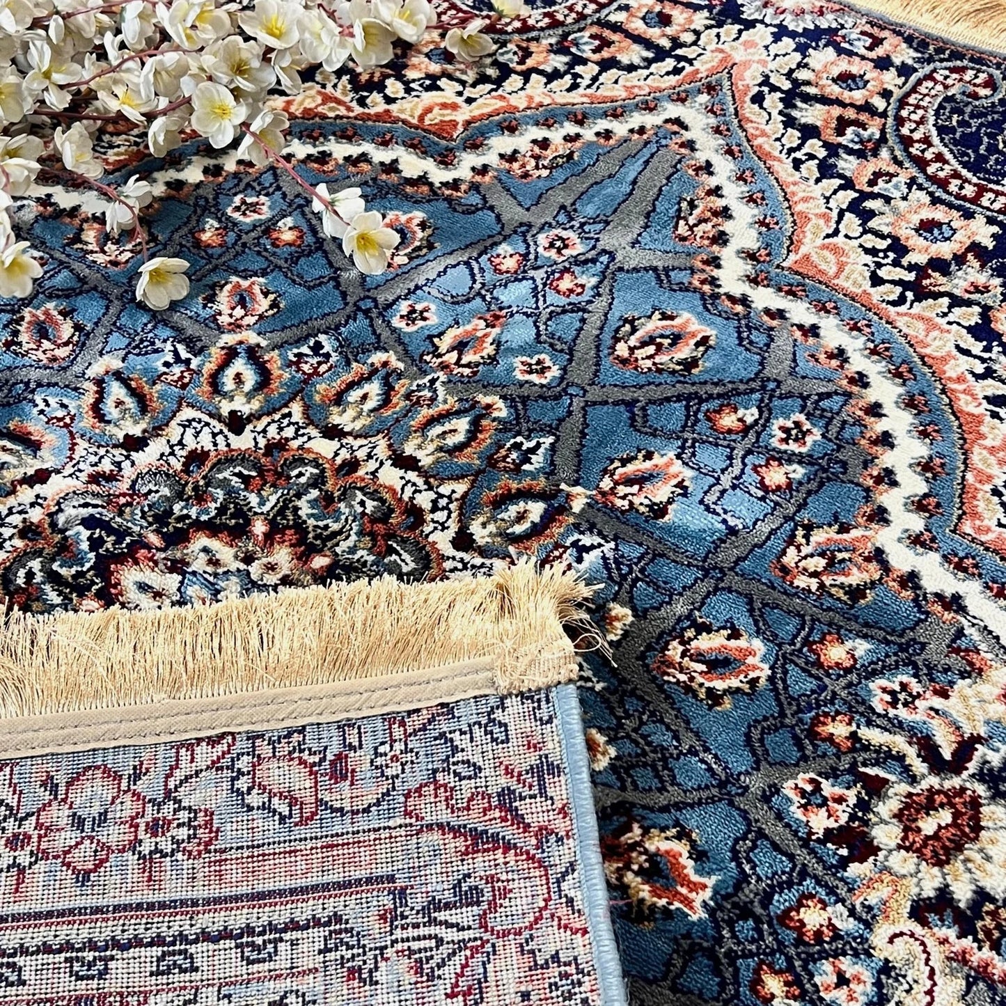 Luxury Turkish anti-slip prayer rug for men and women.