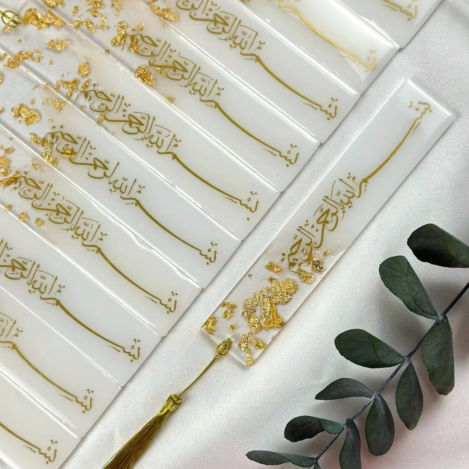 Ramadan Mubarak resin bookmark with gold foiled Arabic calligraphy