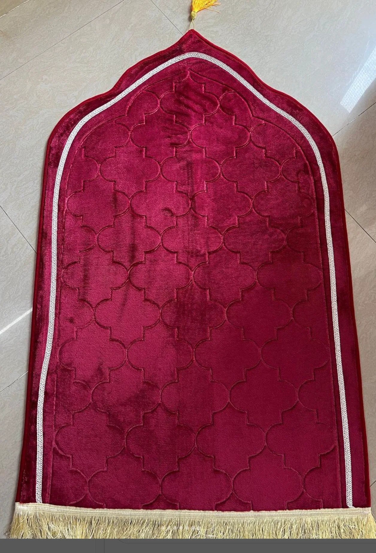 Thick Flannel Soft Prayer Mat for Muslim | Non-slip Ramadan Worship Embossed Carpet | Portable Prayer Floor Rug Gifts
