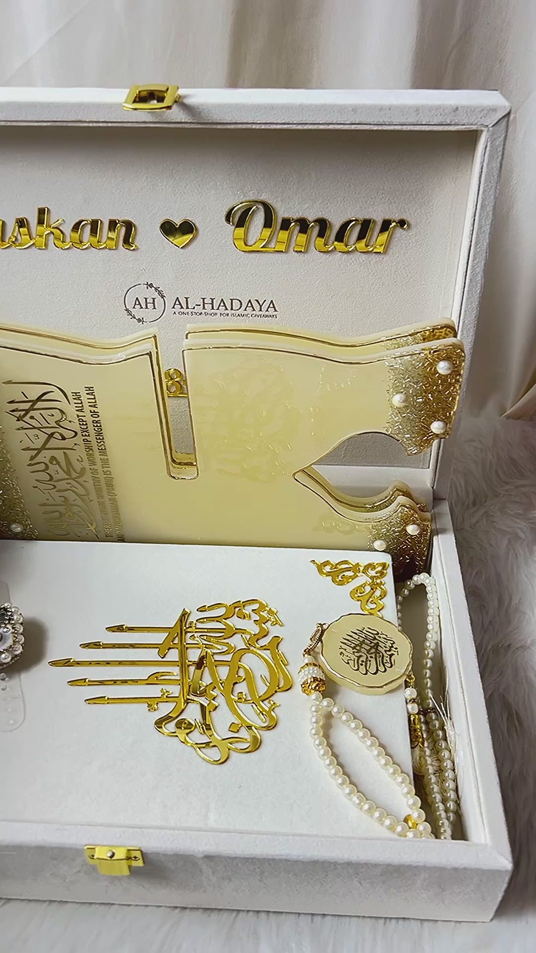 Pearl White & Gold Premium Couple Ibadah Set.