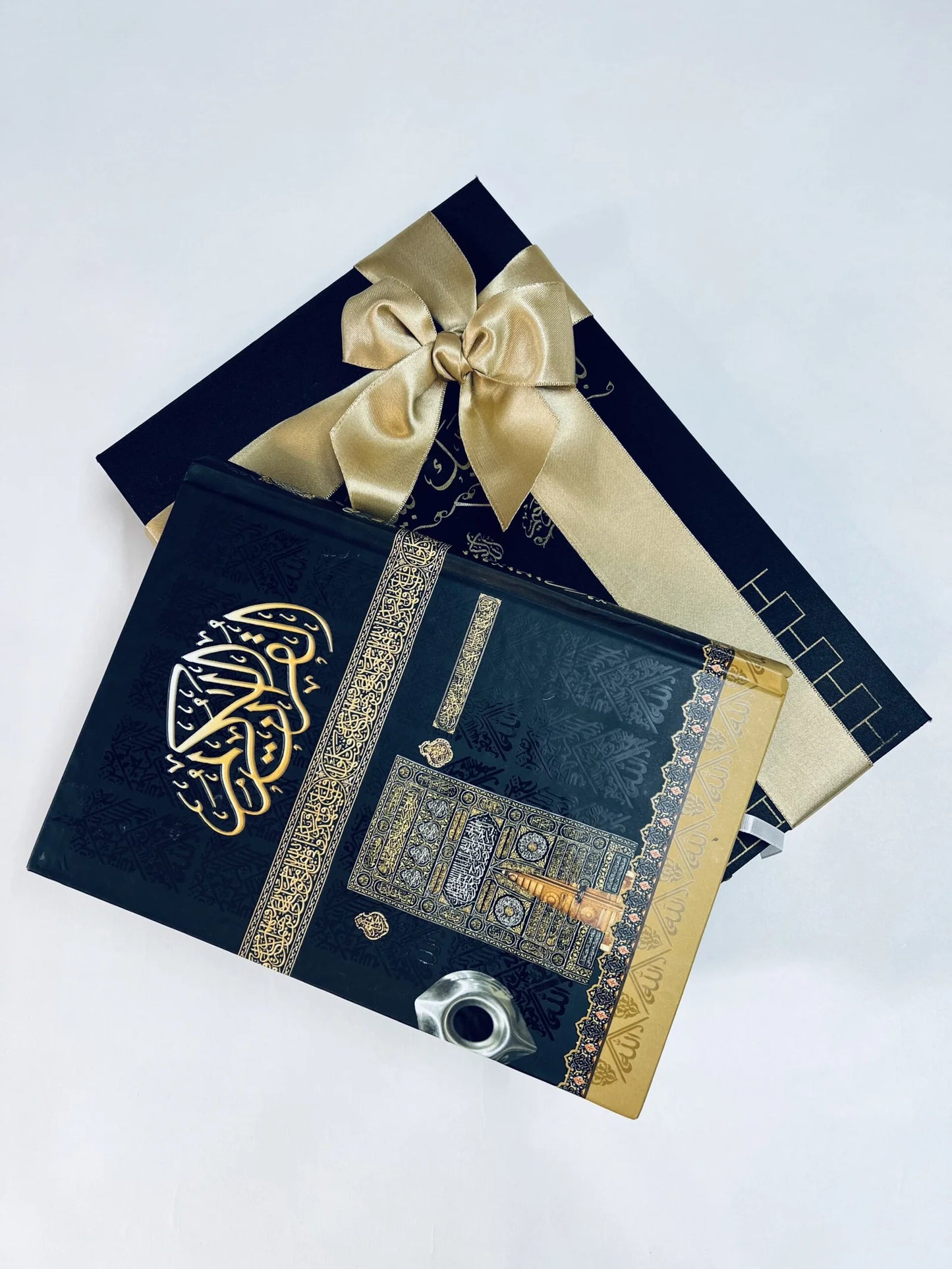 Al-Hadaya Islamic Luxury Gift Set Black | Chenille Box with Holy Kaba Design Quran & Beads