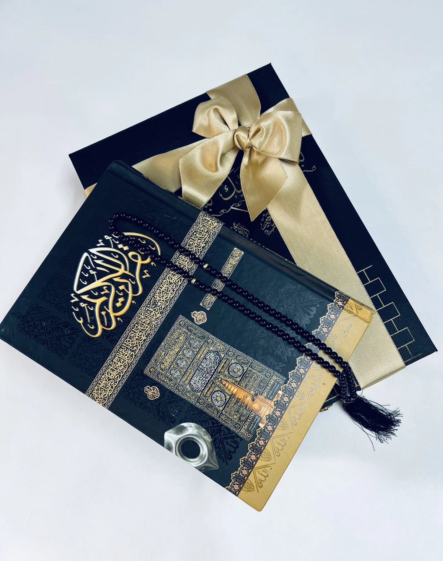 Al-Hadaya Islamic Luxury Gift Set Black | Chenille Box with Holy Kaba Design Quran & Beads